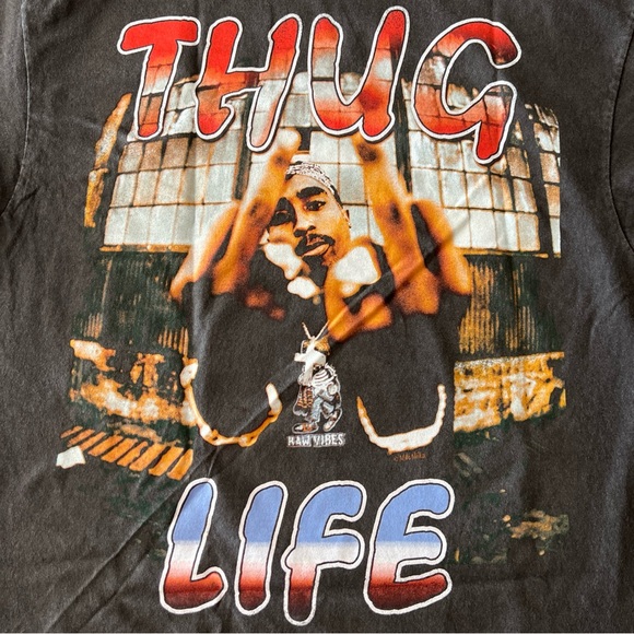 NEW Tupac Thug Life Tee Urban Outfitters Size XL - Picture 4 of 7
